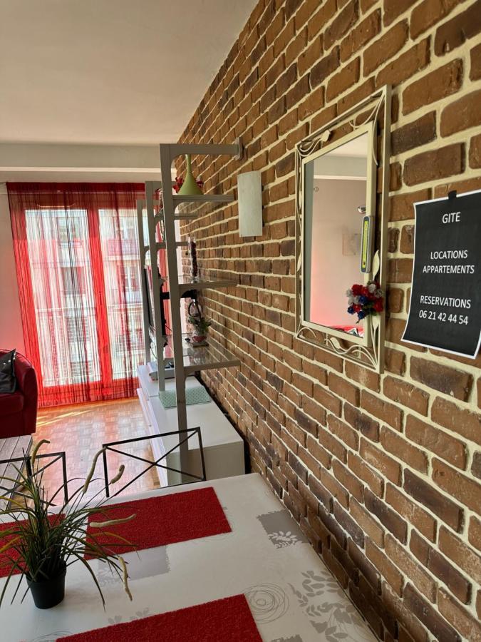 Gite Clemenceau Ruan Exterior foto